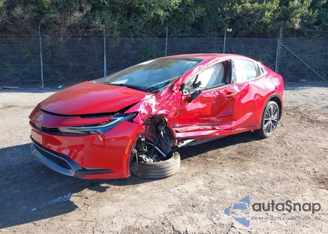 2024 Toyota Prius Xle z USA, uszkodzony, nr VIN JTDACAAUXR3041475